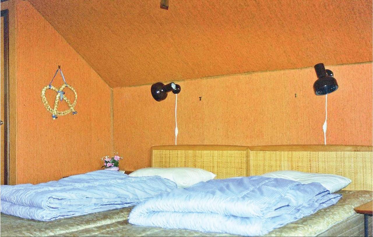 3 Bedroom Beautiful Home In Kristdala Malghult 外观 照片